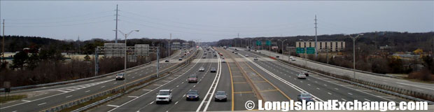 Long Island Expressway looking West from Sagtikos Parkway Bridge