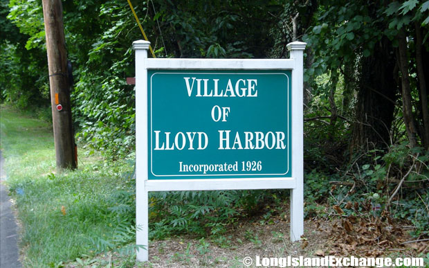 Lloyd Harbor Sign