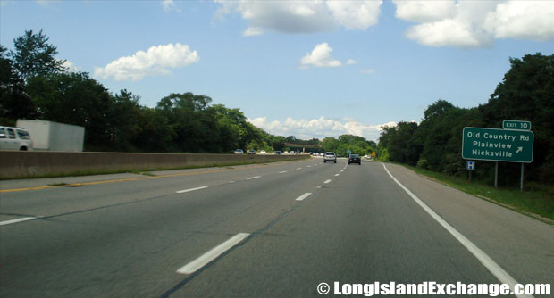 Seaford Oyster Bay Expressway Northbound at Old Country Road exit, Plainview