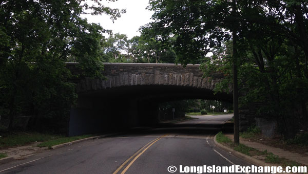 Southern State Parkway Under-path
