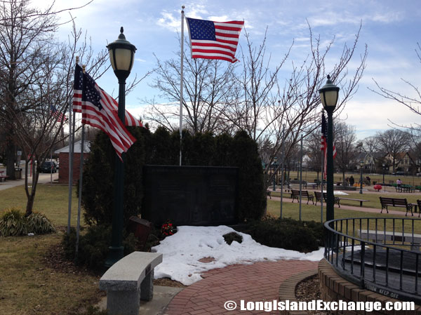 Cedarhurst Memorial Plaza