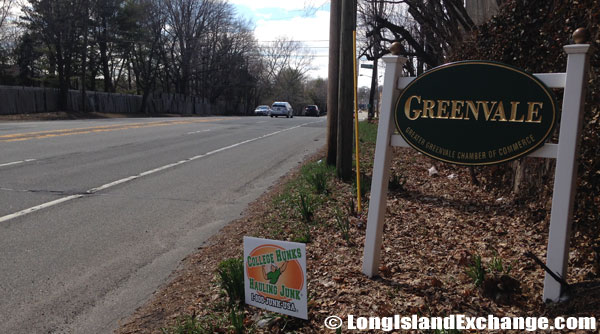 Greenvale Welcome Sign