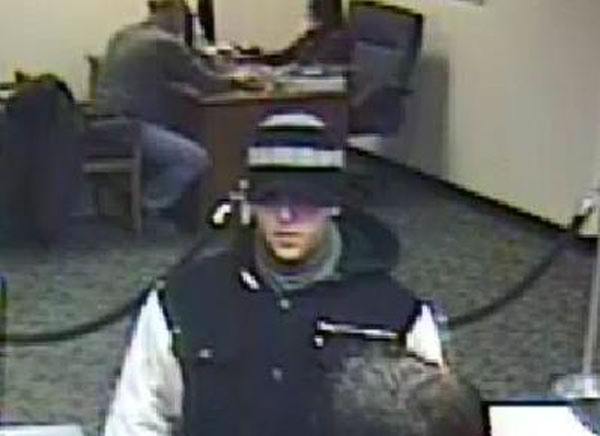 Mastic-Bank-Robbed-2