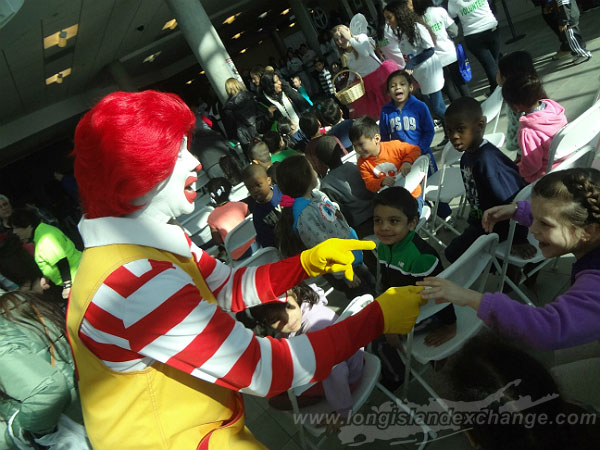 Nassau County Dental Society and Long Island McDonald Help to Give Kids A Smile