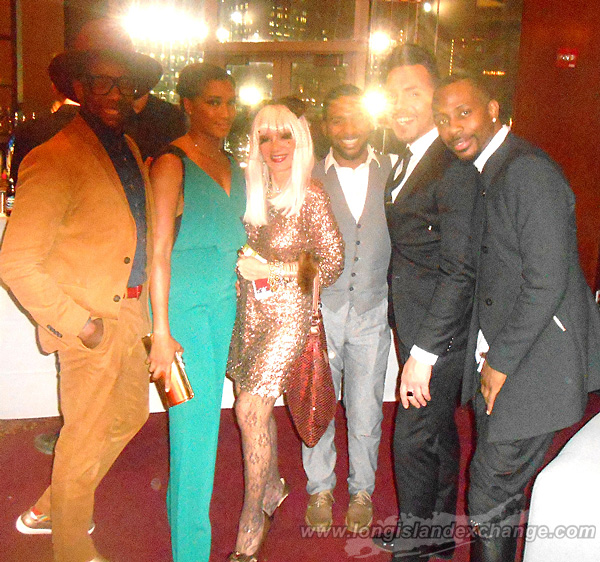 BaileyHouseCognacposes