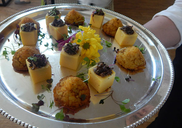 ARF---canapes