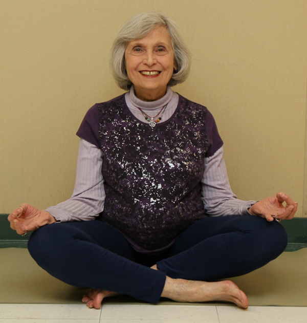 Edith in Cross-leg position