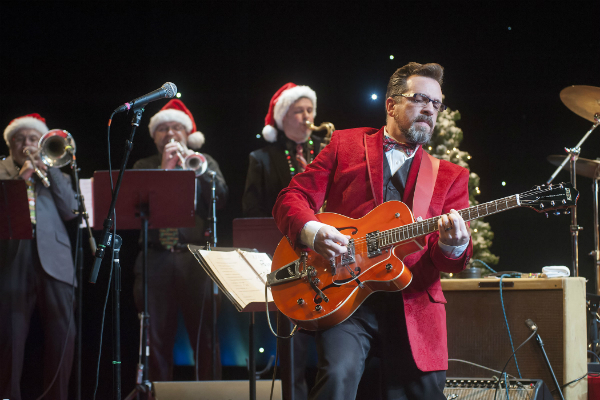 Heller_The Vendettas Christmas Concert @ BST 12-21-14_5819_7x