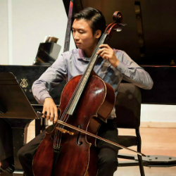 Phuc Phan. Photo Credit: Le Petit Salon de Musique.