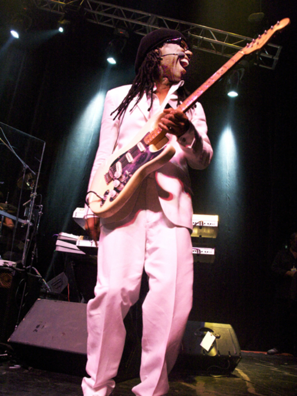 Nile Rodgers stage nrepk-approved08 - 72 dpi-700h